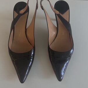 LOUIS VUITTON PUMPS LARGE SIZE